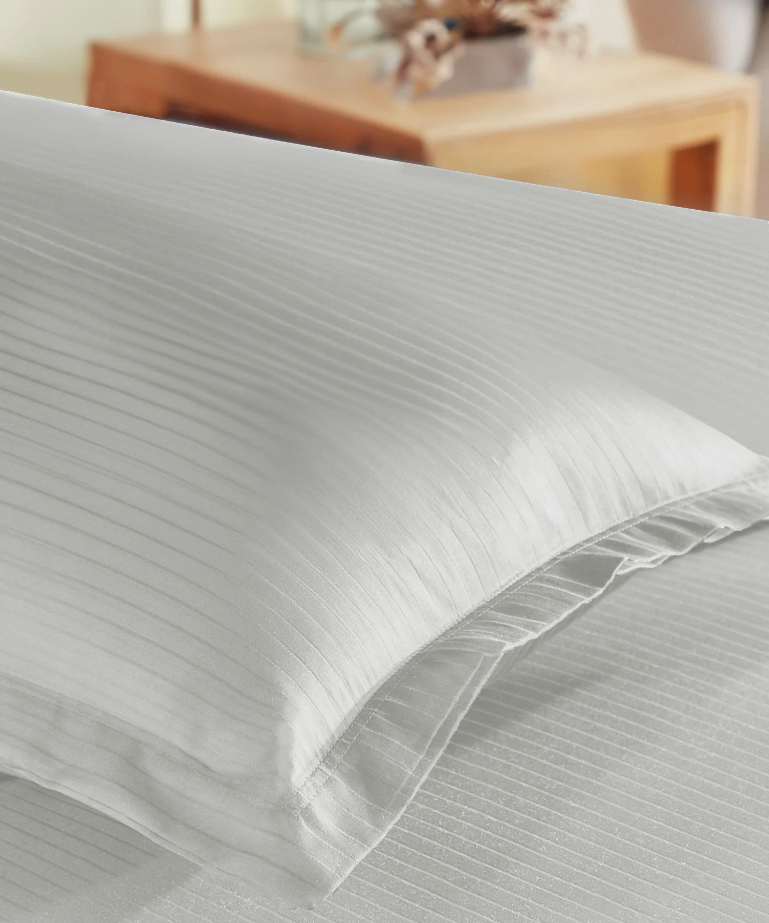 Classic Stripe Solid Dyed Single Bedsheet, 210TC, Snow Flake - Image 3