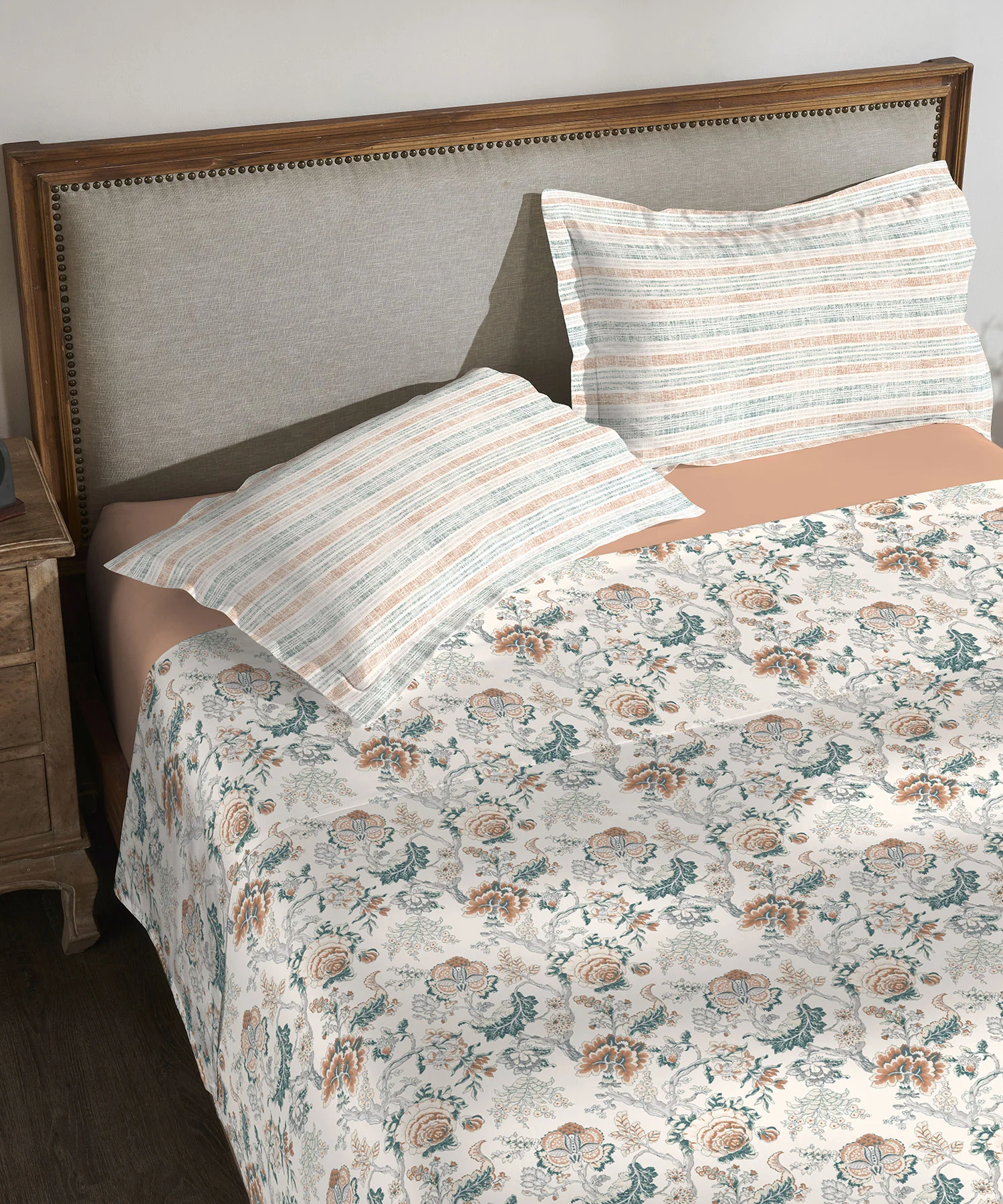 Classic King Bedsheet Set, Anther Terracotta|200 TC Cotton| 2 Pillow Covers - Image 3
