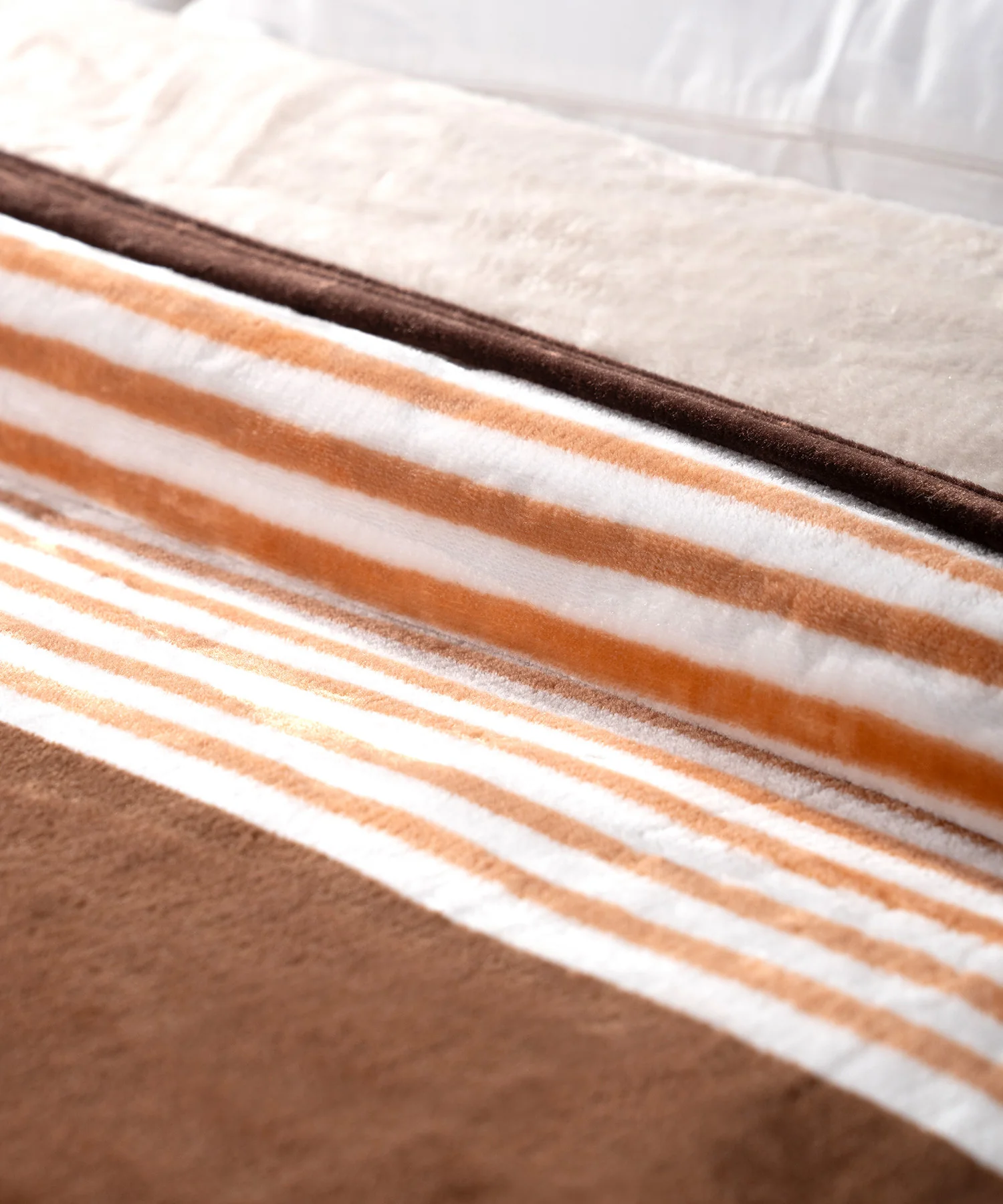 Home Essential Eternal Embrace 1 Ply Single Blanket, Jasper|290 GSM - Image 7