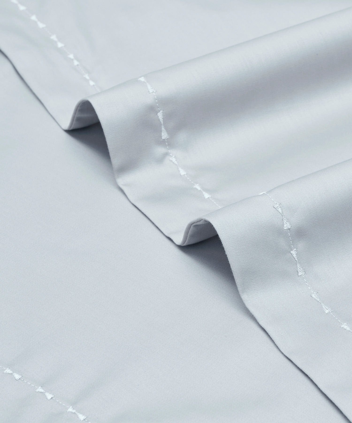 Indulgence Solid King Bedsheet, TEAL- MIST|300 TC Cotton|2 Pillow Covers|Thermal Regulation - Image 5
