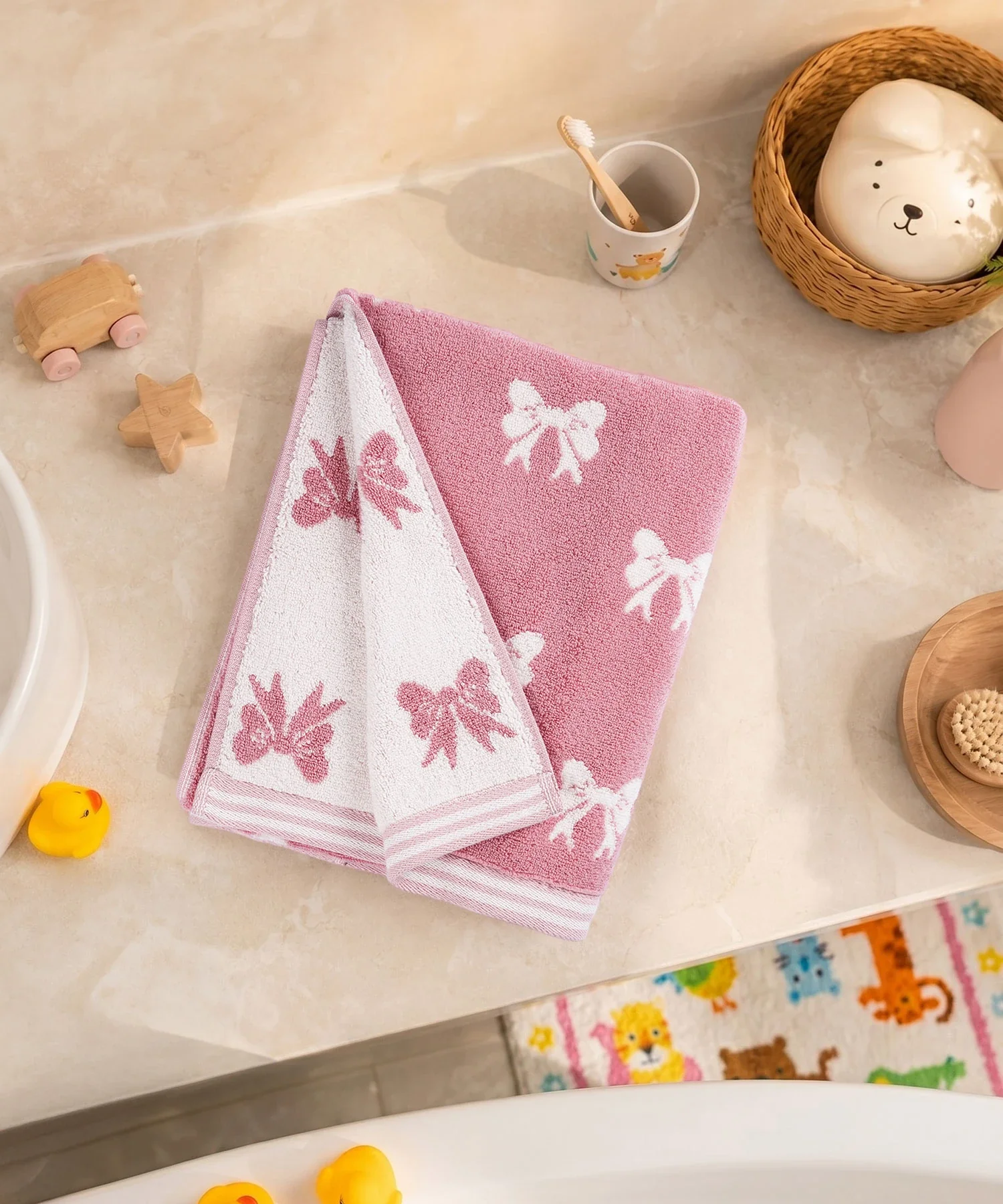 Juniors Bath Towel, Bow| 550 GSM | 100% Premium Cotton - Image 3