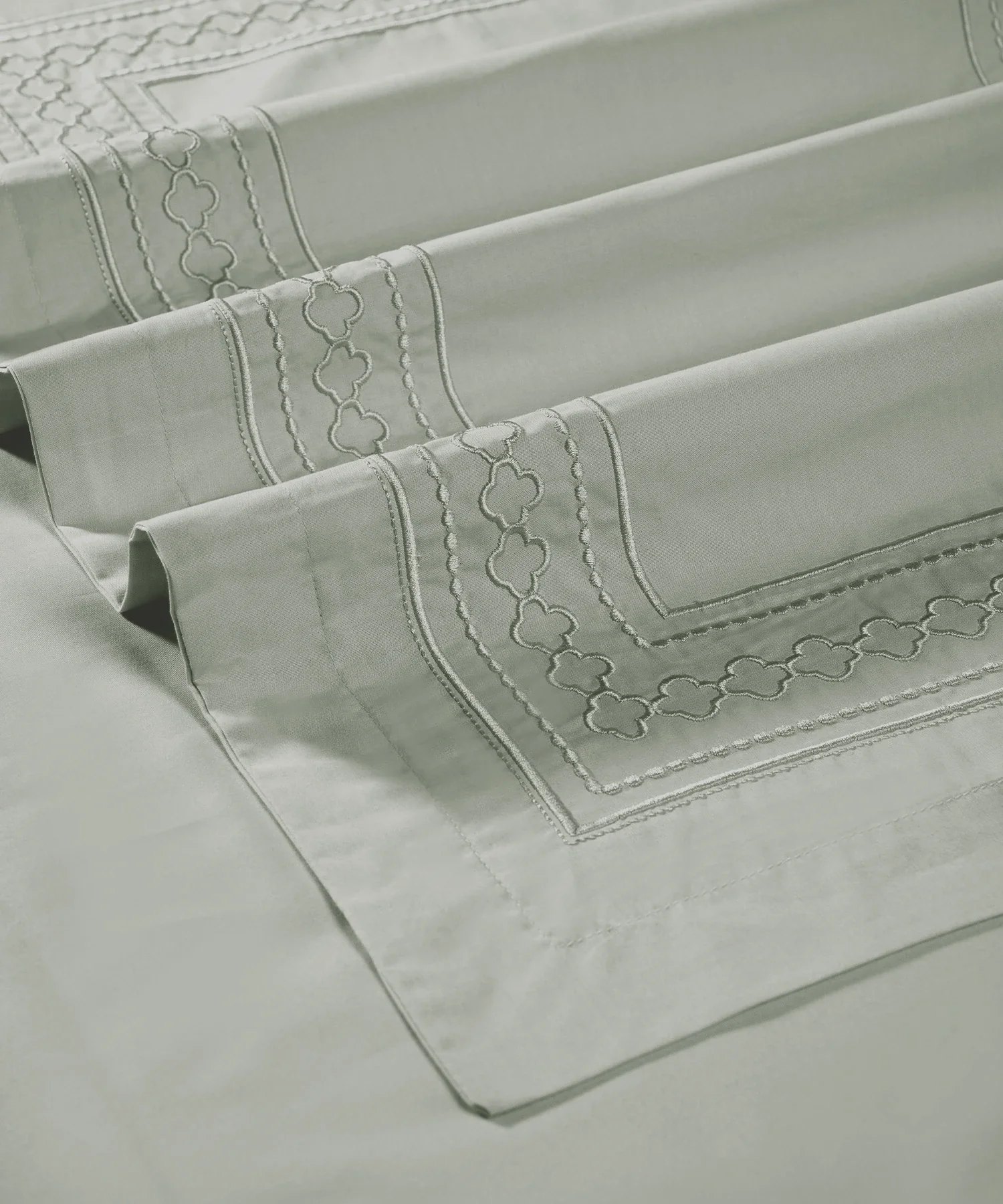 Nectarsoft Luxe Living Solid King Bedsheet Set, Watson, Desert Sage|300 TC Cotton| 2 Pillow Cover - Image 5