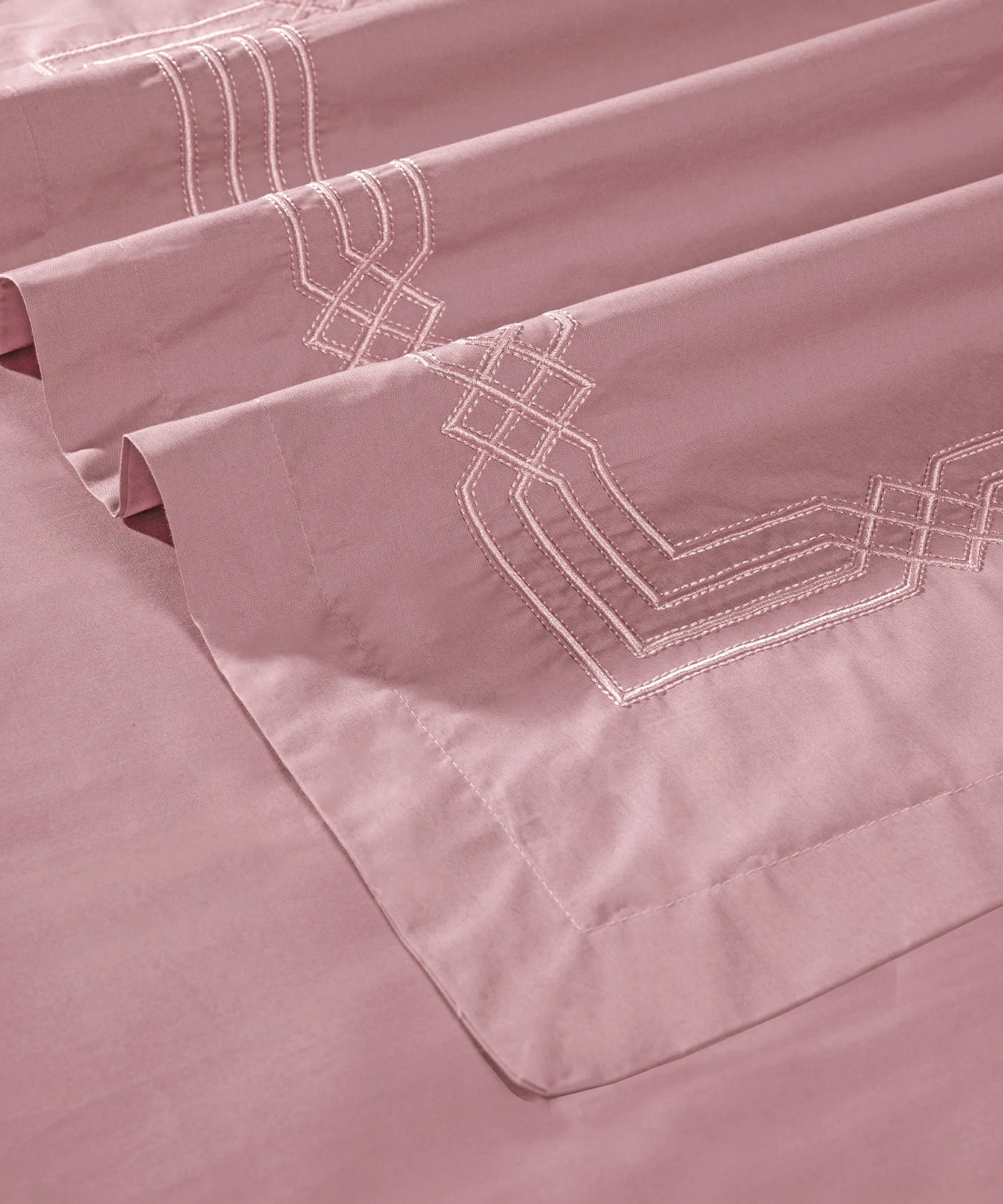 Nectarsoft Luxe Living Solid King Bedsheet Set, Renoir, Peach Bloom|300 TC Cotton| 2 Pillow Cover - Image 5
