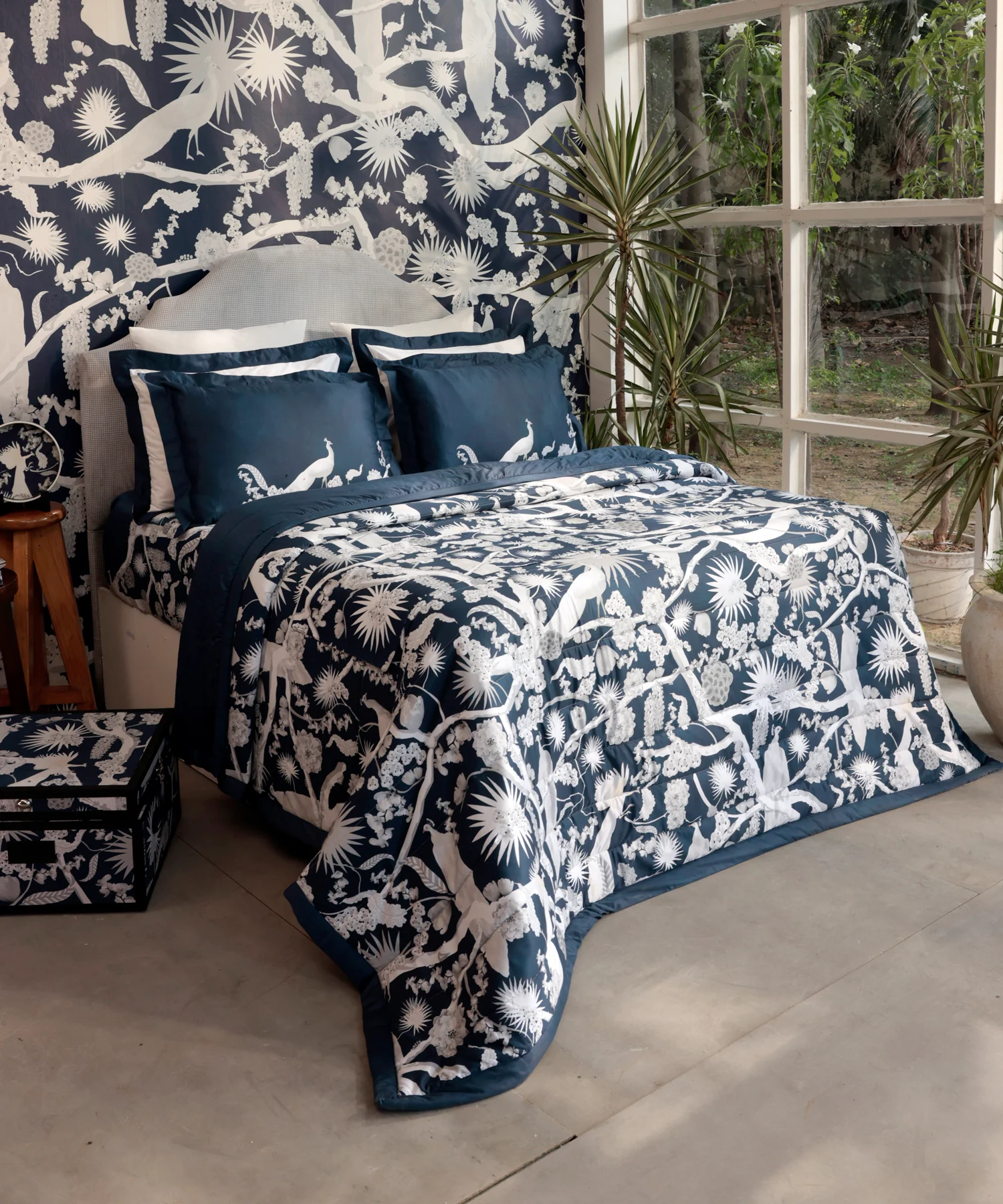 Shivan & Narresh Trousseau Set, Izu Juno|400 TC Cotton Poly|7 Pc Set - Image 3