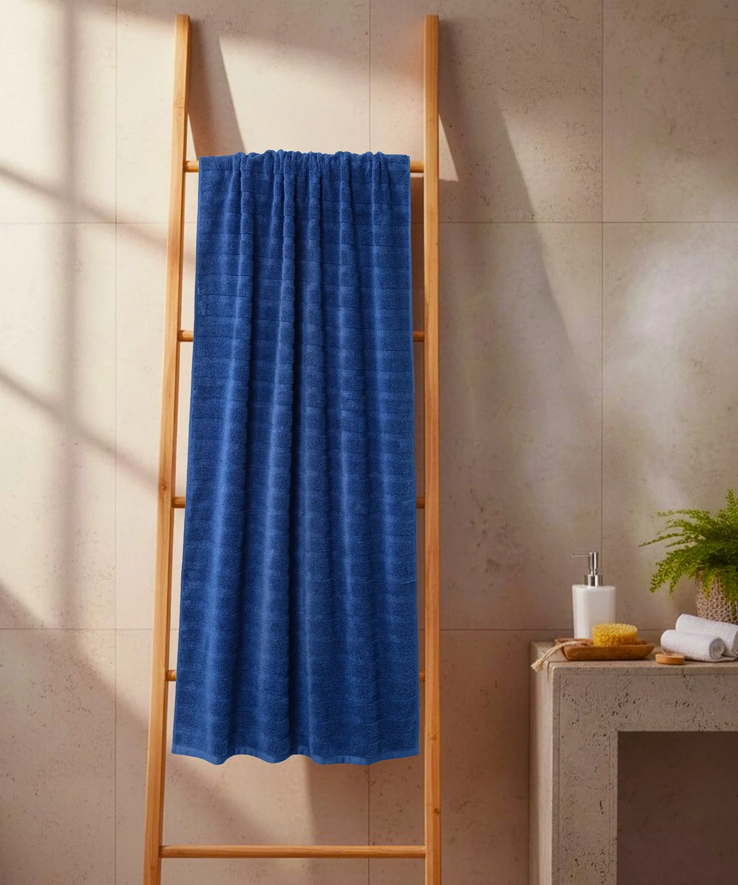 Quick Dry 1 Pc Bath Towel,Navy Blue|400 GSM Cotton - Image 3