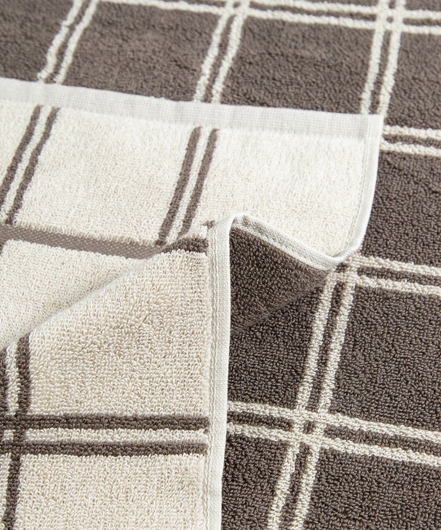 Symphony of Threads 1Pc Bath Towel, Orris| 625 GSM Cotton - Image 5