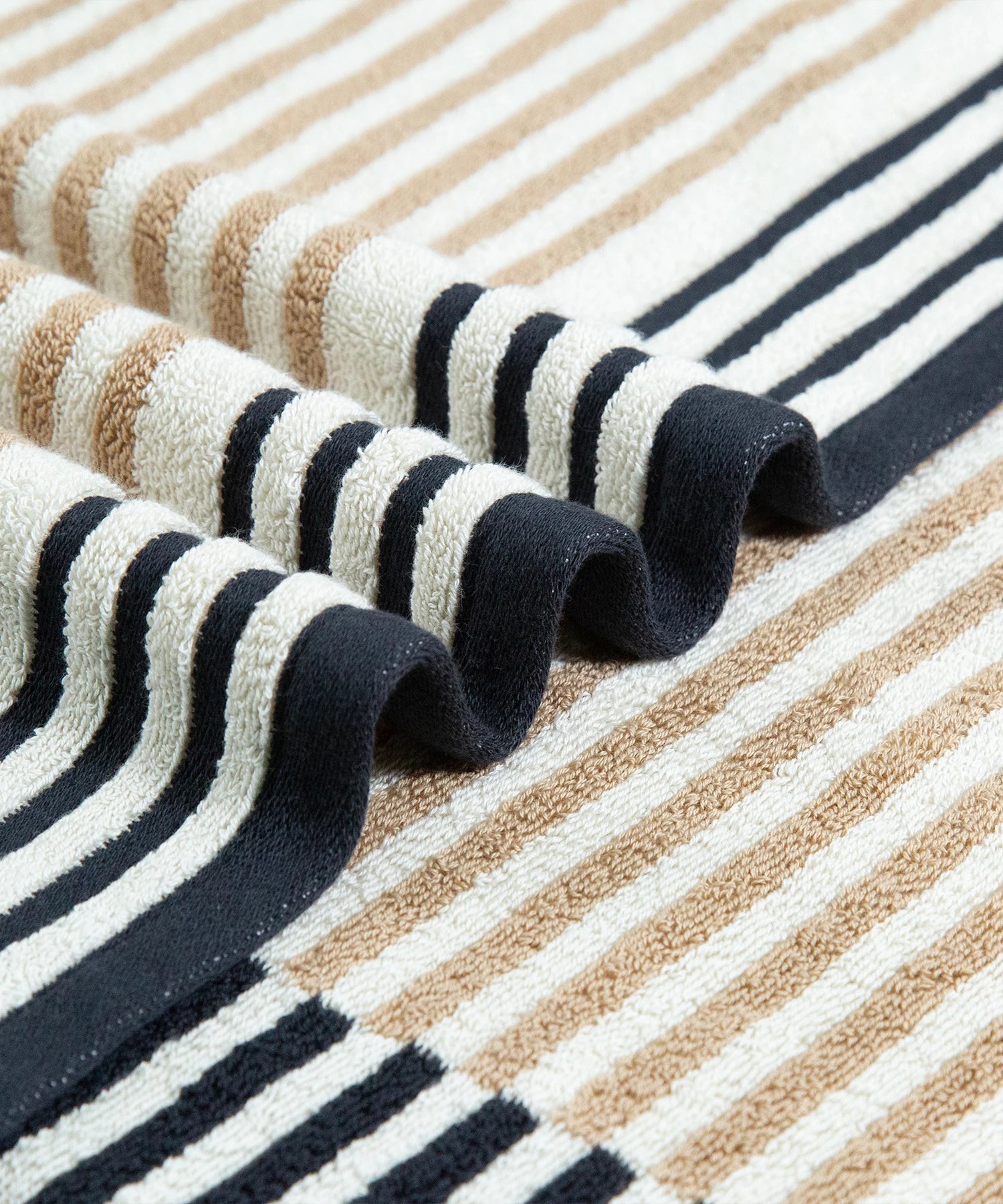 Symphony of Threads 2Pc Hand Towel, Ligne| 625 GSM Cotton - Image 4