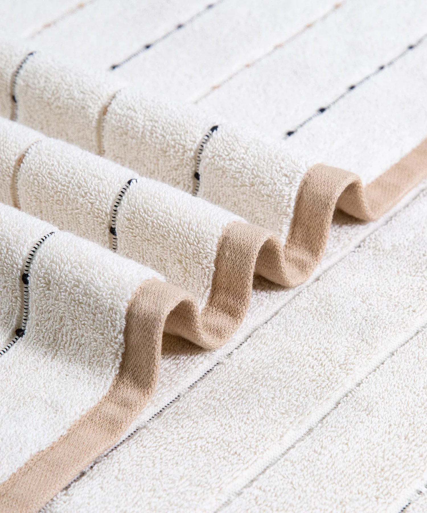 Symphony of Threads 6Pc Towel Set, Thrive-Ligne| 625 GSM Cotton - Image 3