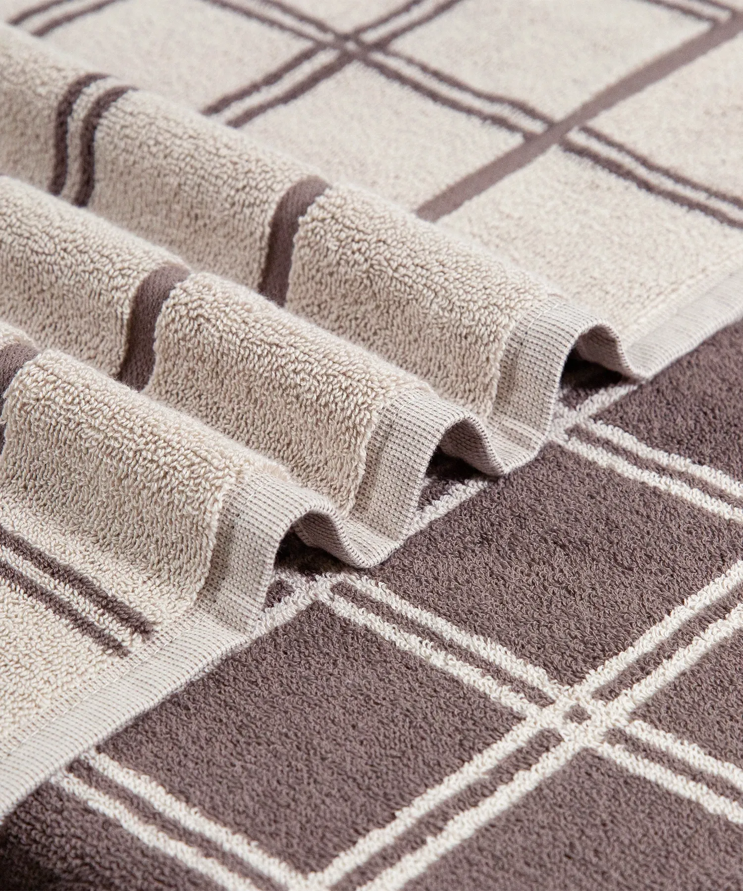 Symphony of Threads 6Pc Towel Set, Quorra-Orris| 625 GSM Cotton - Image 4